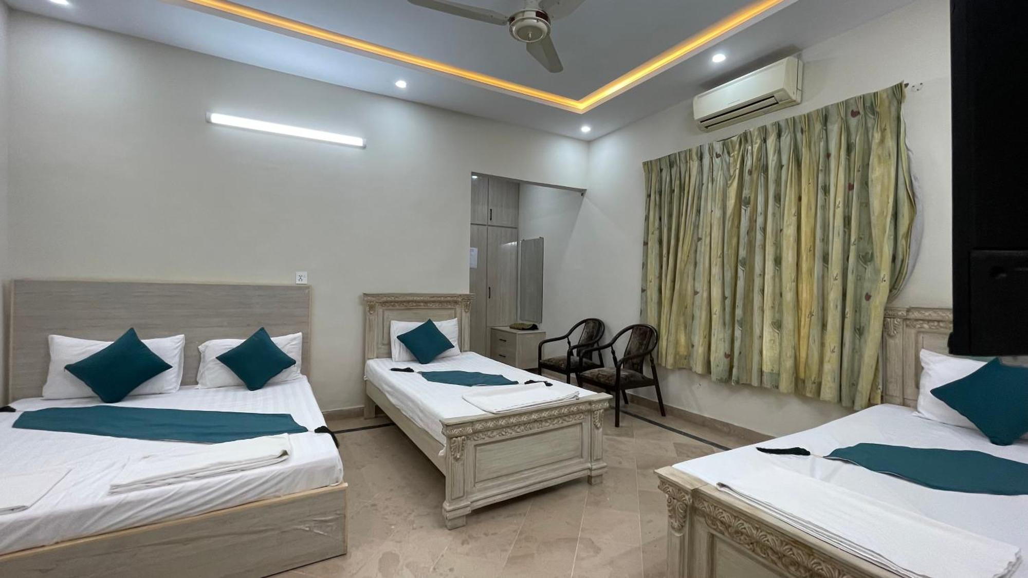 Midways Guest House And Hotels Ісламабад Екстер'єр фото